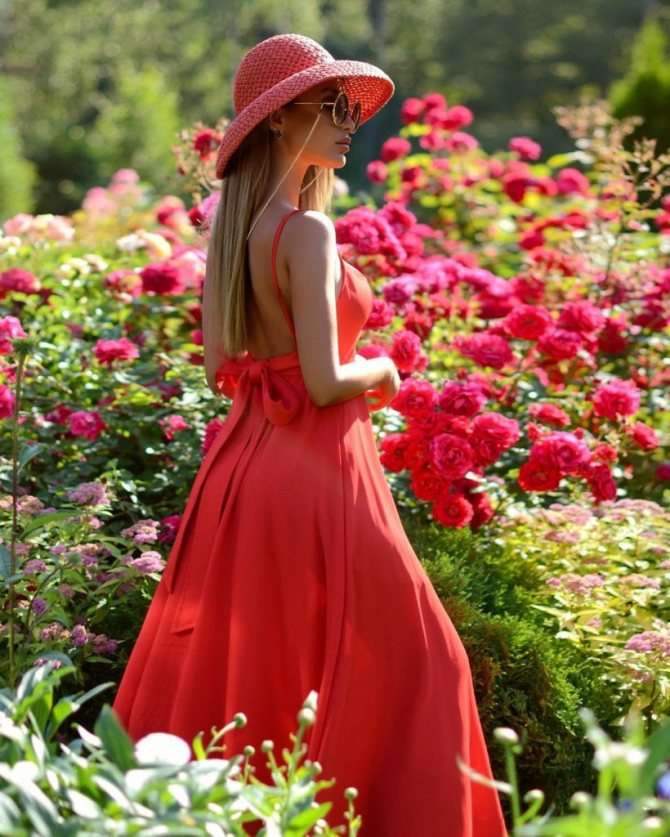 Lady in Red! Шикарные образы с красной одеждой фото, как носить красный в 2021 году