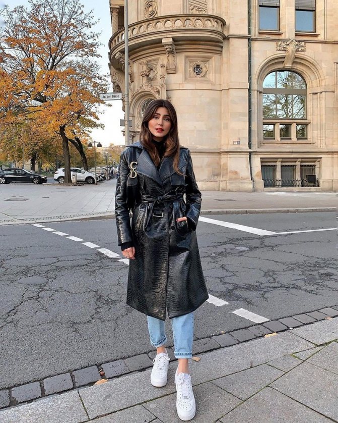 Модные образы street style осень-зима 2021-2022: последние тенденции на фото